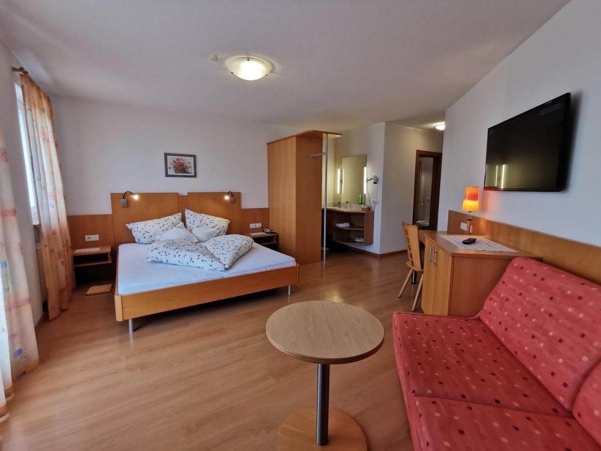 Hotel Akelei Брунико Экстерьер фото